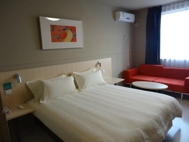 Jinjiang Inn Wuhan Wuchang Railway Station Экстерьер фото